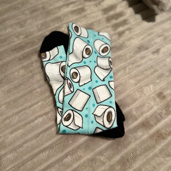 Fun Toilet Paper Pattern Socks - Picture 3 of 4